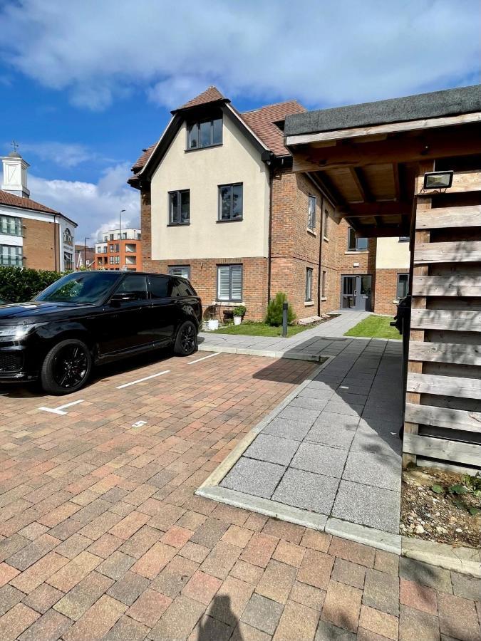 Apartment 2 Bed 2 Bathroom Gated 1 Inc Free Parking